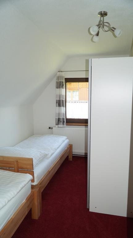 Apartment Koell Айх Екстериор снимка