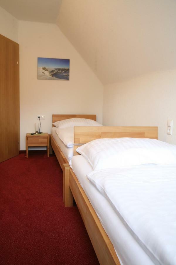 Apartment Koell Айх Екстериор снимка