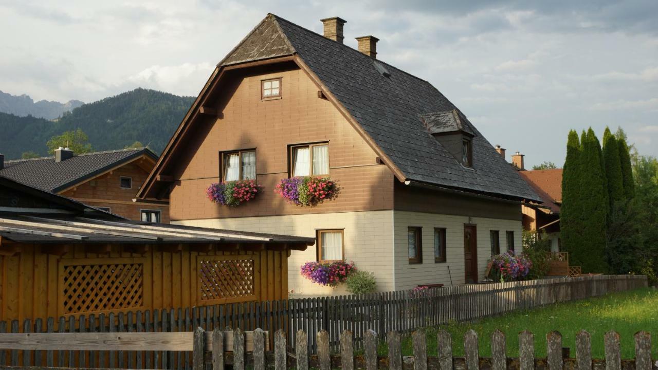 Apartment Koell Айх Екстериор снимка