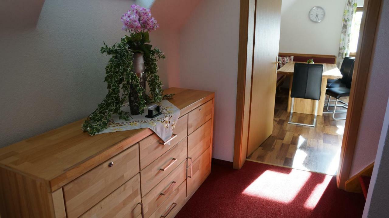 Apartment Koell Айх Екстериор снимка