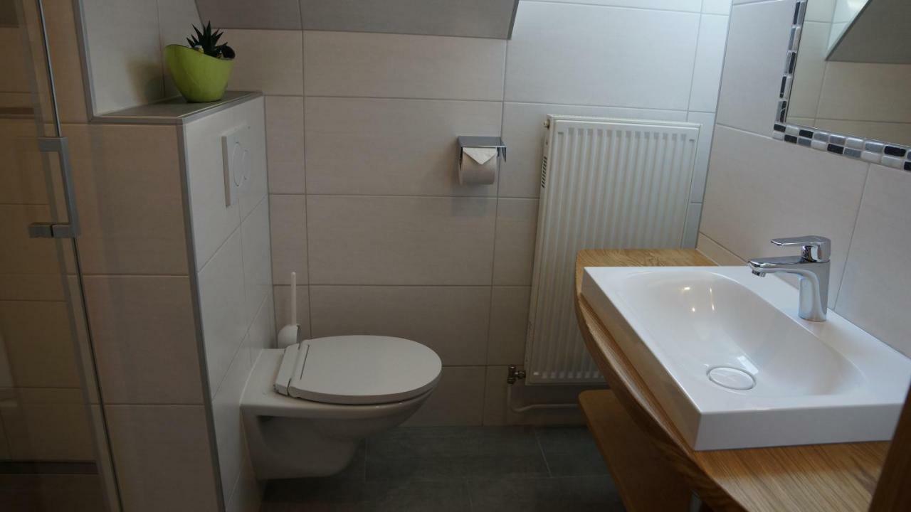 Apartment Koell Айх Екстериор снимка